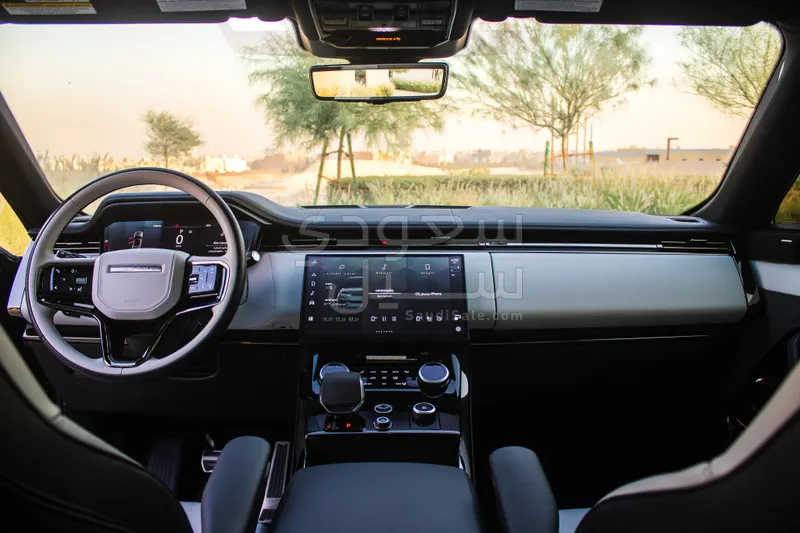 2023 لاند روفر رينج روفر سبورت اس اي