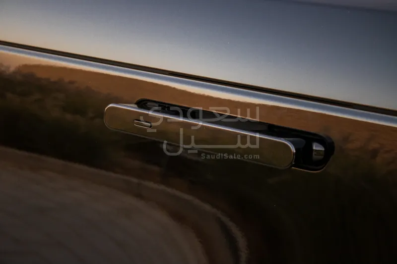 2023 لاند روفر رينج روفر سبورت اس اي