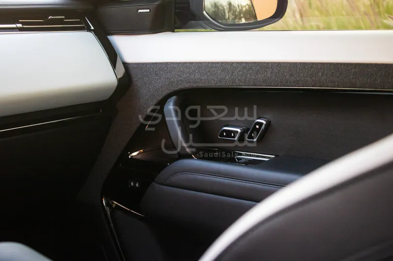 2023 لاند روفر رينج روفر سبورت اس اي