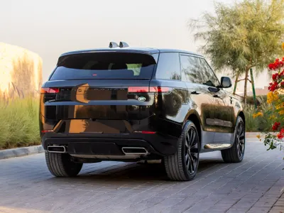 2023 لاند روفر رينج روفر سبورت اس اي