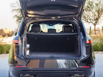 2023 لاند روفر رينج روفر سبورت اس اي