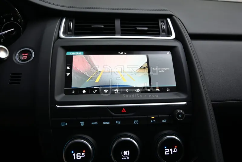 2019 جاكوار اي-بيس