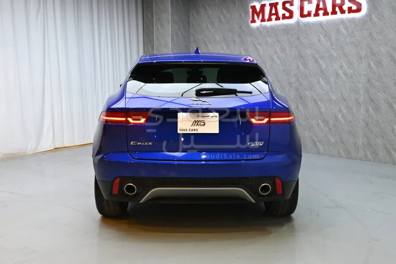 2019 جاكوار اي-بيس