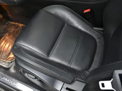 2019 جاكوار اي-بيس