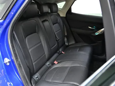 2019 جاكوار اي-بيس