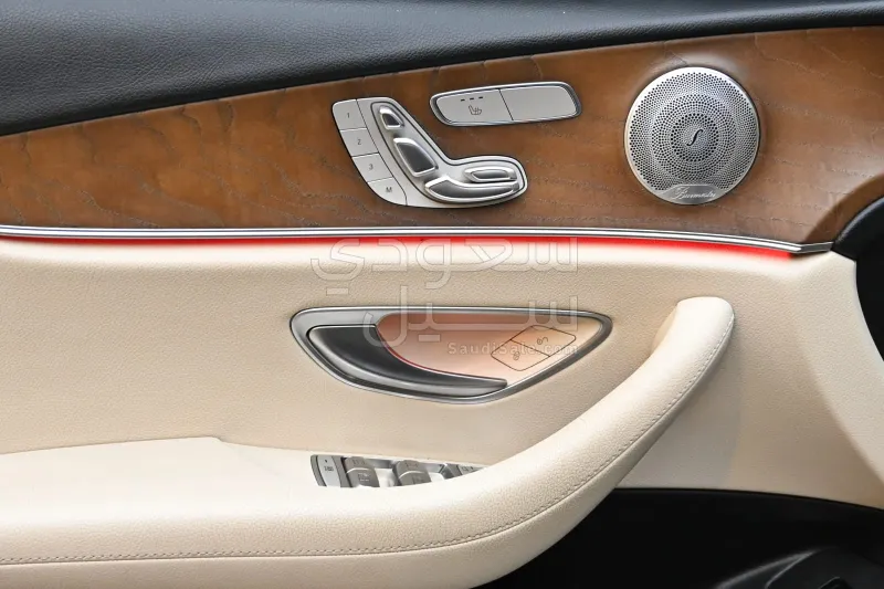 2021 مرسيدس - بنز إي 350