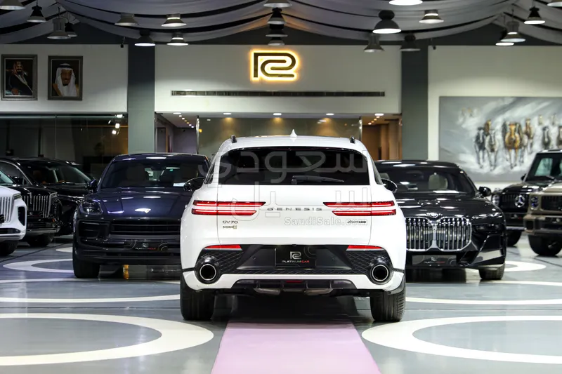 2024 جينيسيس جي في 70