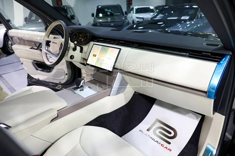 2025 لاند روفر رينج روفر اتش اس اي