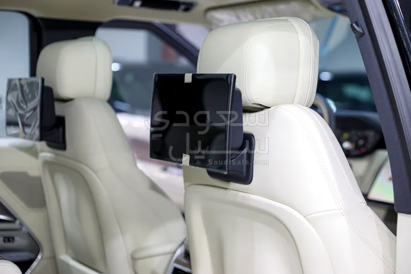 2025 لاند روفر رينج روفر اتش اس اي