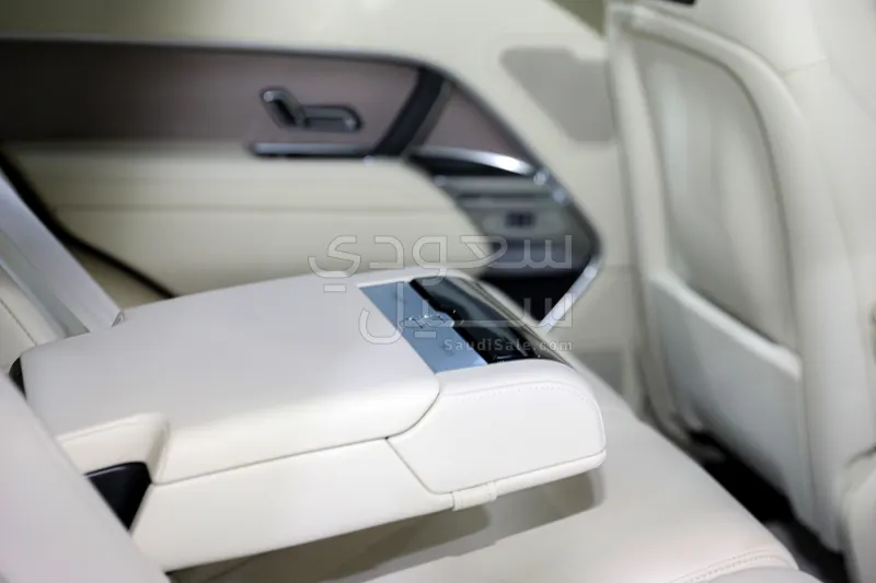 2025 لاند روفر رينج روفر اتش اس اي