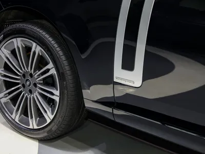 2025 لاند روفر رينج روفر اوتوبيوغرافي