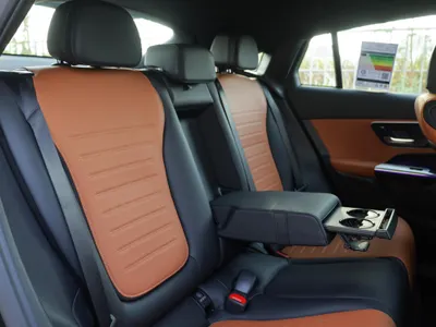 2026 مرسيدس - بنز جي إل سي 200 كوب