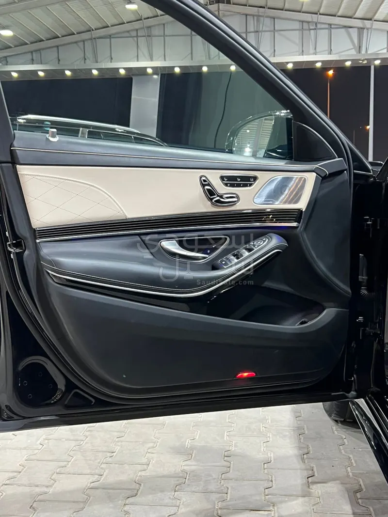 2018 مرسيدس - بنز إس 560