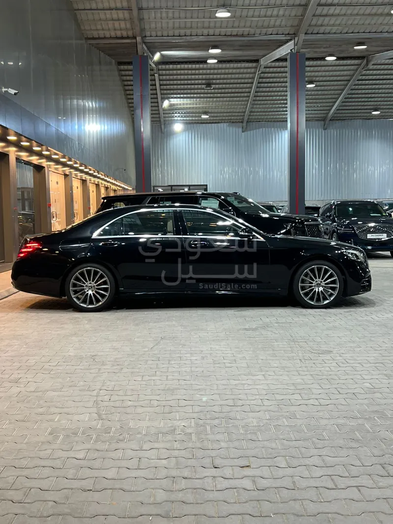 2018 مرسيدس - بنز إس 560