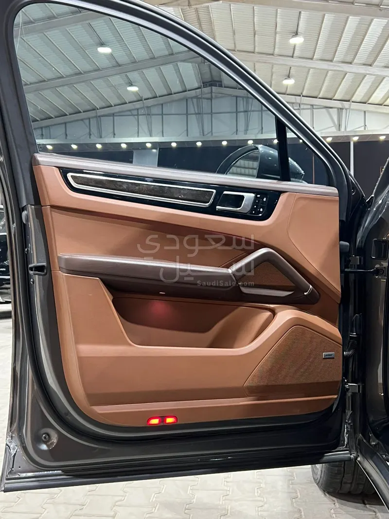 2021 بورش كايين