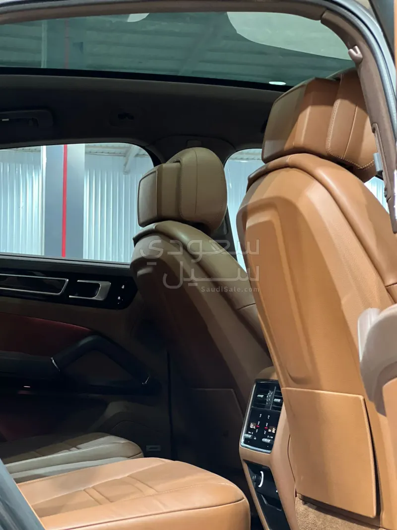 2021 بورش كايين