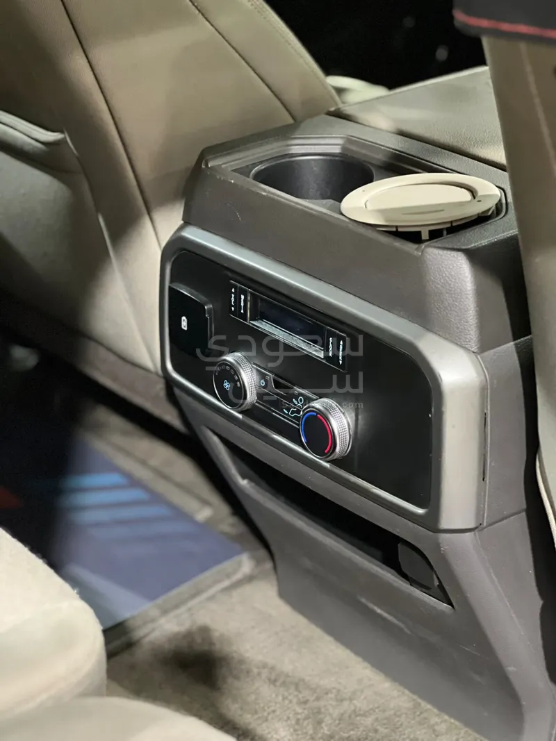 2019 فورد اكسبيديشن