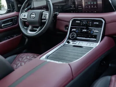 2025 نيسان باترول بلاتينيوم