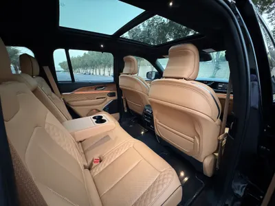 2024 جييب جراند شيروكي ساميت