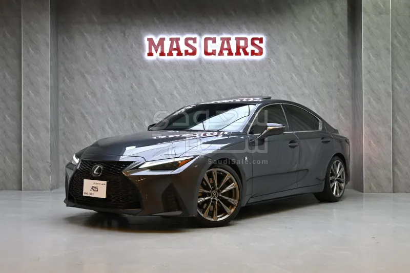 2022 لكزس آي إس 350 إف