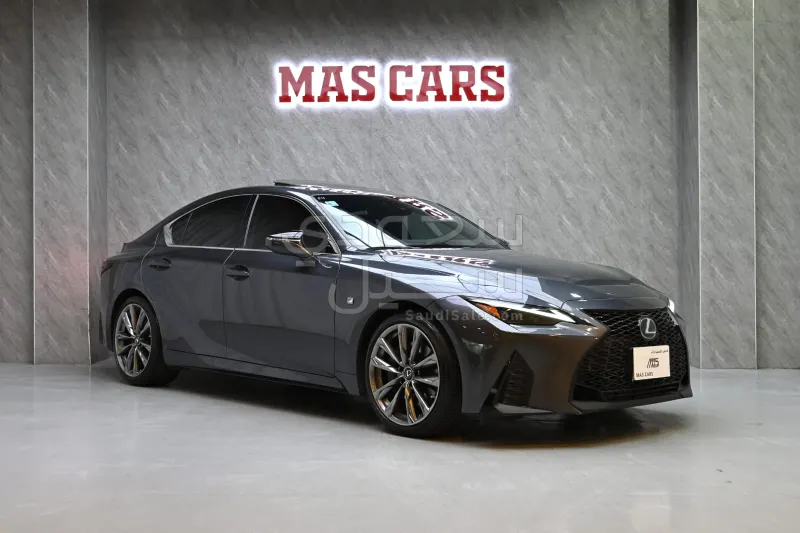2022 لكزس آي إس 350 إف