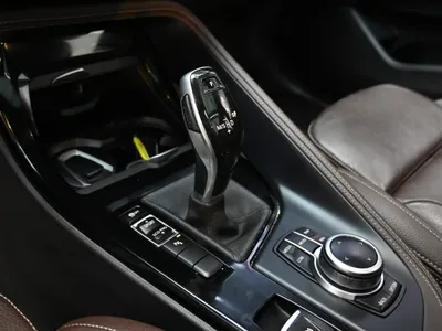 2020 بي ام دبليو الفئة اكس 1