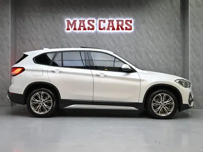 2020 بي ام دبليو الفئة اكس 1