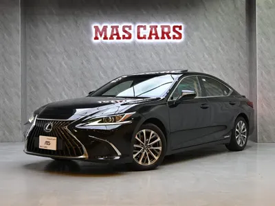 2022 لكزس إي إس 300إتش