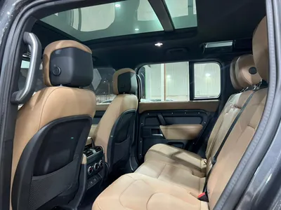 2025 لاند روفر ديفيندر اتش اس اي