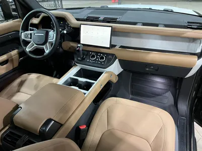 2025 لاند روفر ديفيندر اتش اس اي