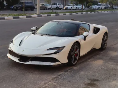2021 فيراري اس اف 90 سترادالي