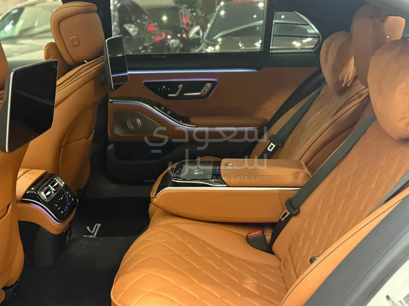 2025 مرسيدس - بنز إس 500 أي إم جي