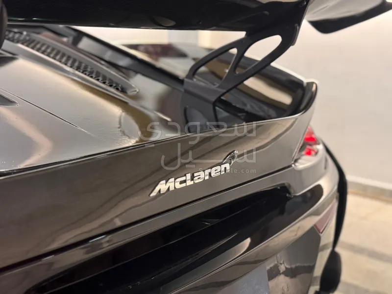 2016 مكلارين 570 اس