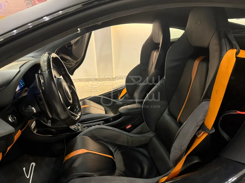 2016 مكلارين 570 اس