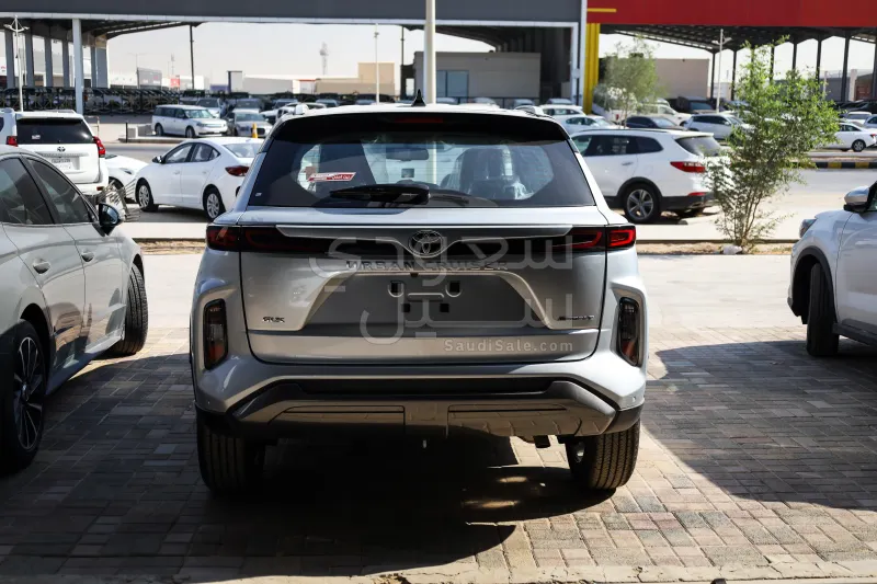 2026 تويوتا اوربان كروزر