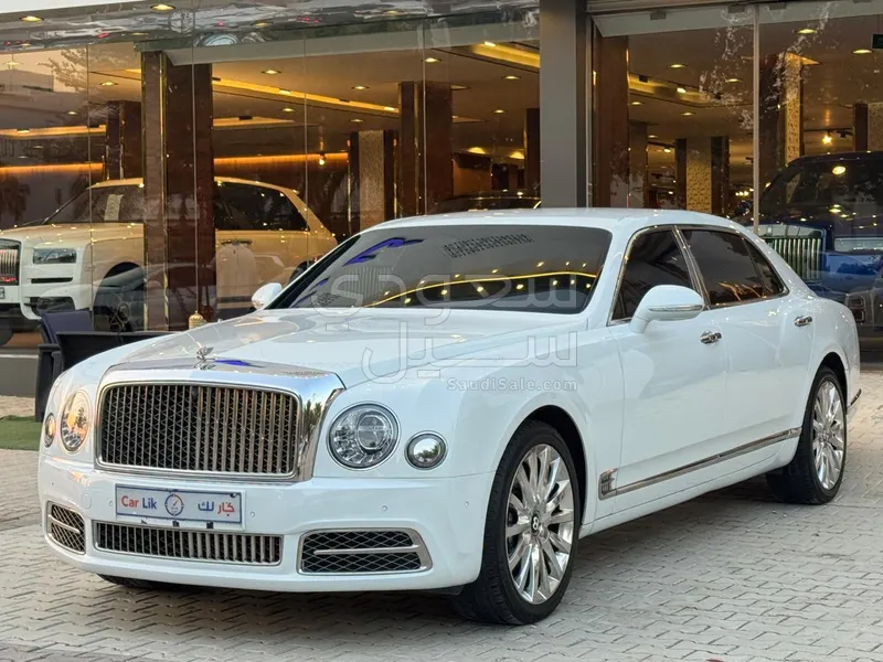 2018 بنتلي مولسان