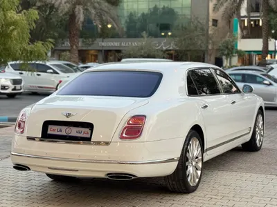 2018 بنتلي مولسان