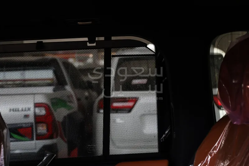 2025 لكزس إل إكس 600 بلاك اديشن