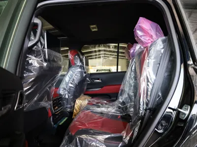 2025 تويوتا لاند كروزر جي ار سبورت