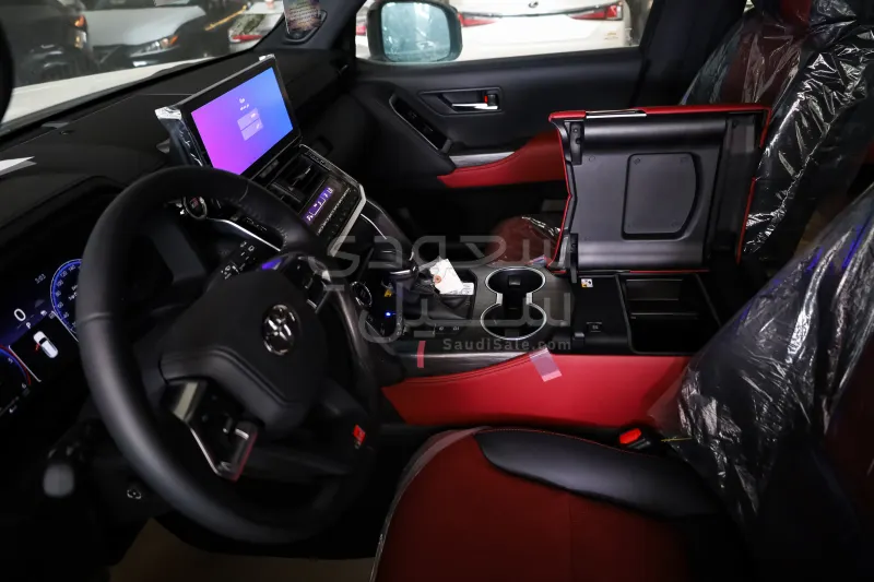 2025 تويوتا لاند كروزر جي ار سبورت