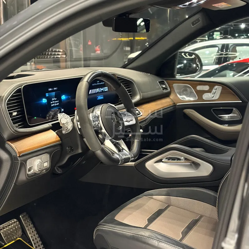 2021 مرسيدس - بنز جي إل إي 63إس أي إم جي