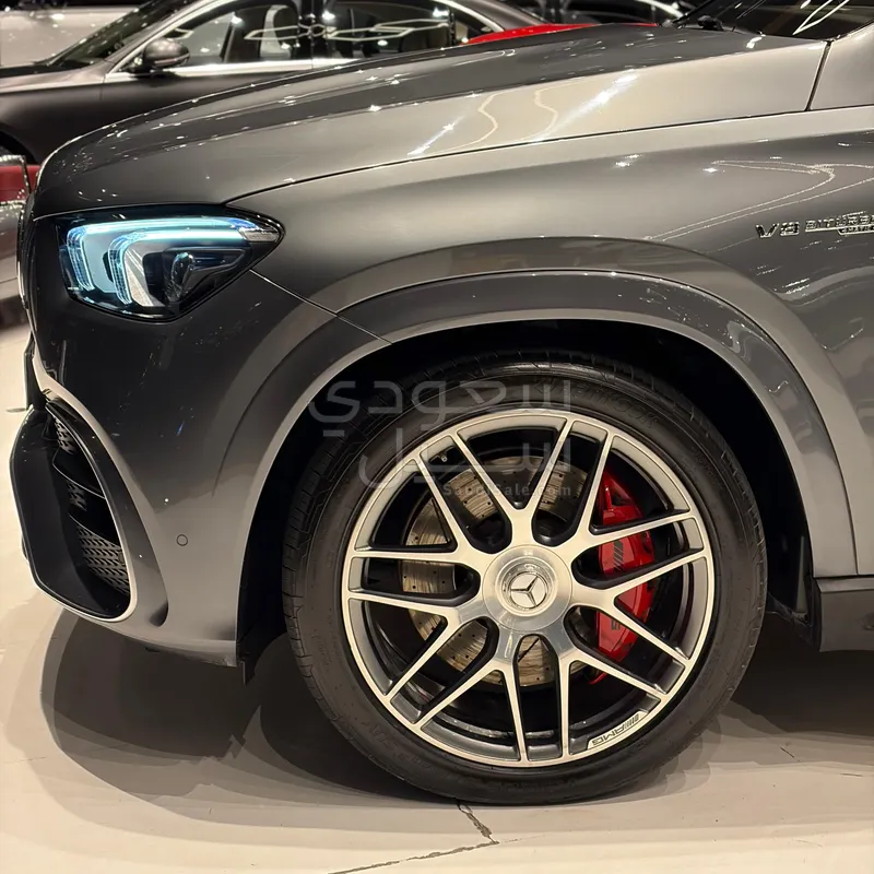 2021 مرسيدس - بنز جي إل إي 63إس أي إم جي