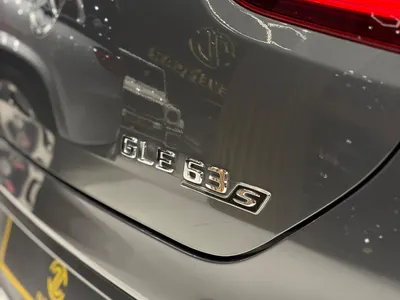 2021 مرسيدس - بنز جي إل إي 63إس أي إم جي