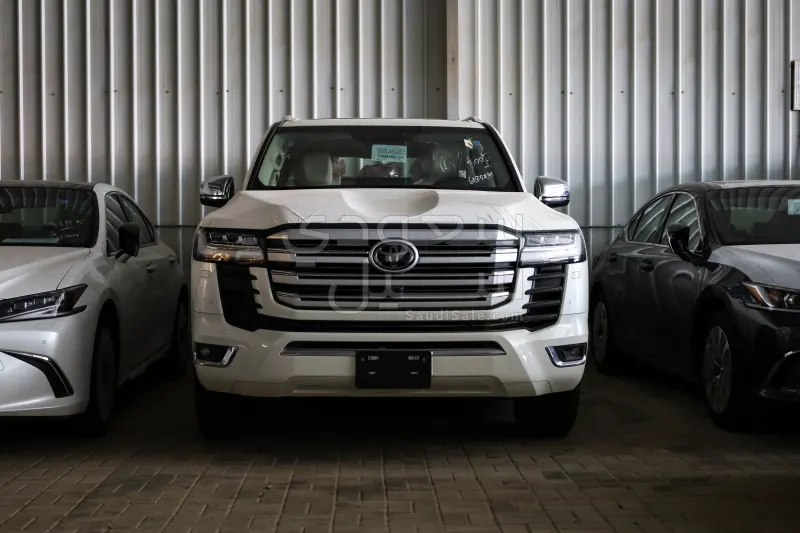 2024 تويوتا لاند كروزر في اكس