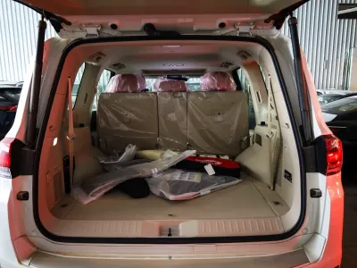 2024 تويوتا لاند كروزر في اكس