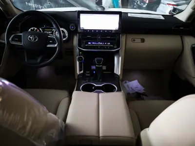 2024 تويوتا لاند كروزر في اكس