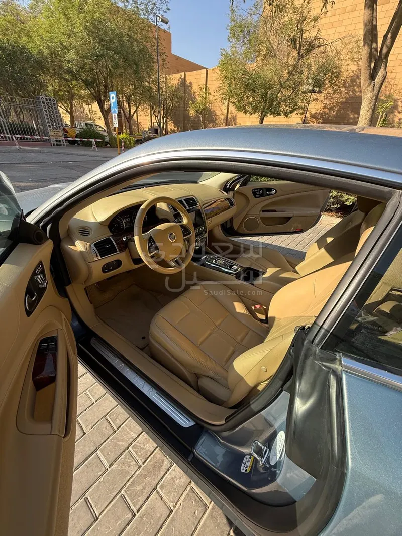 2013 جاكوار اكس كي