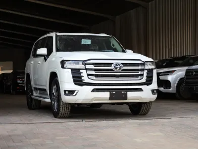 2025 تويوتا لاند كروزر جي اكس ار