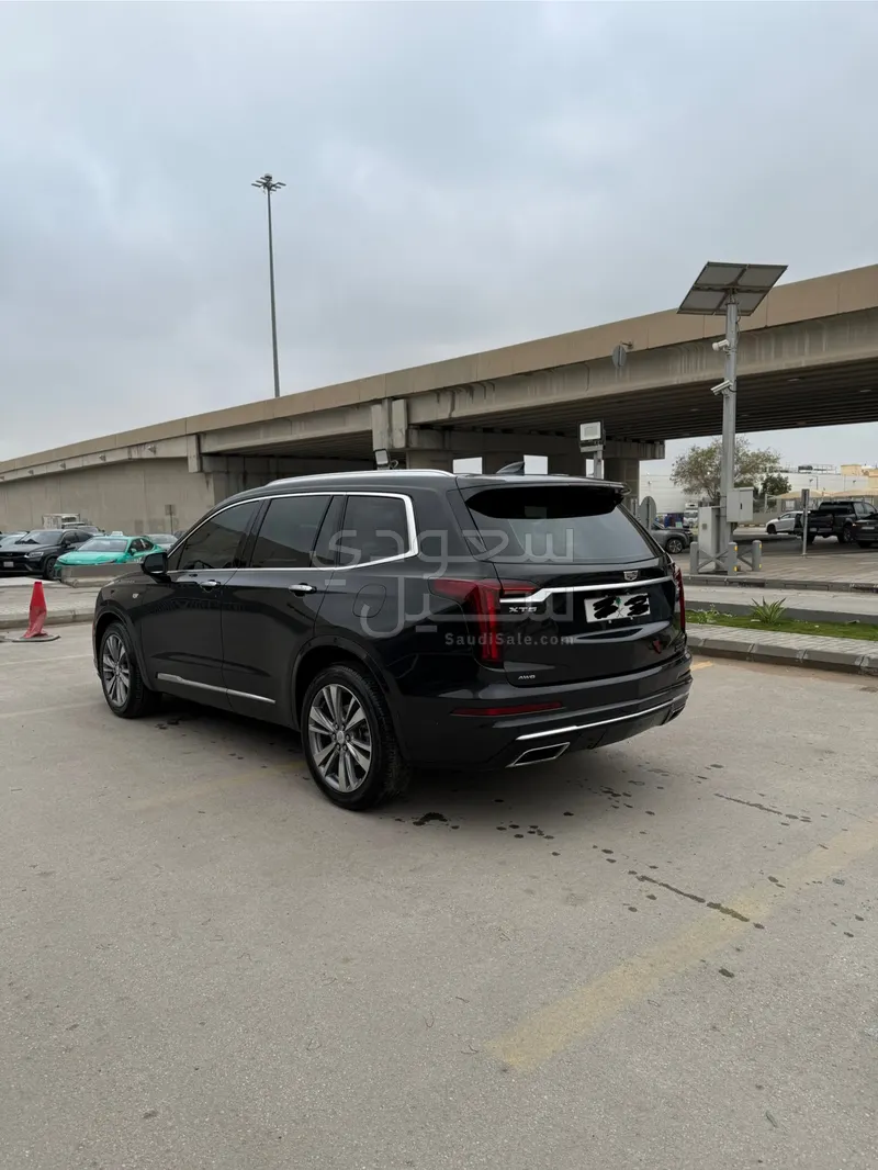 2020 كاديلاك اكس تي 6