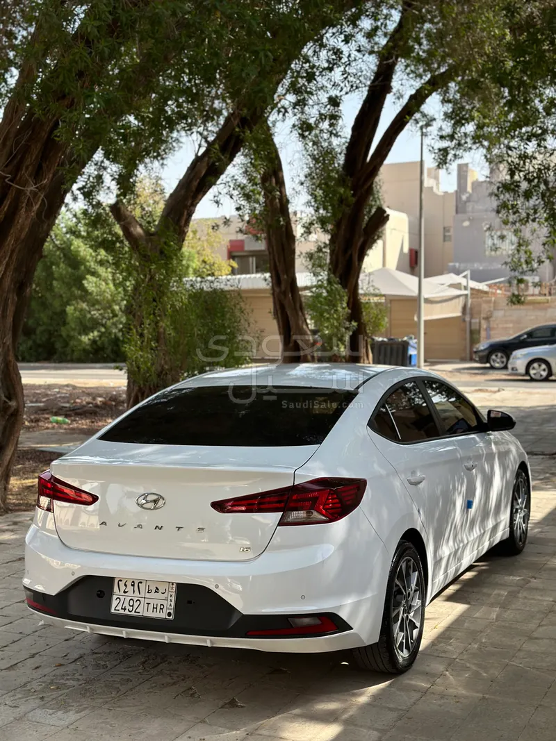 2020 هيونداي النترا